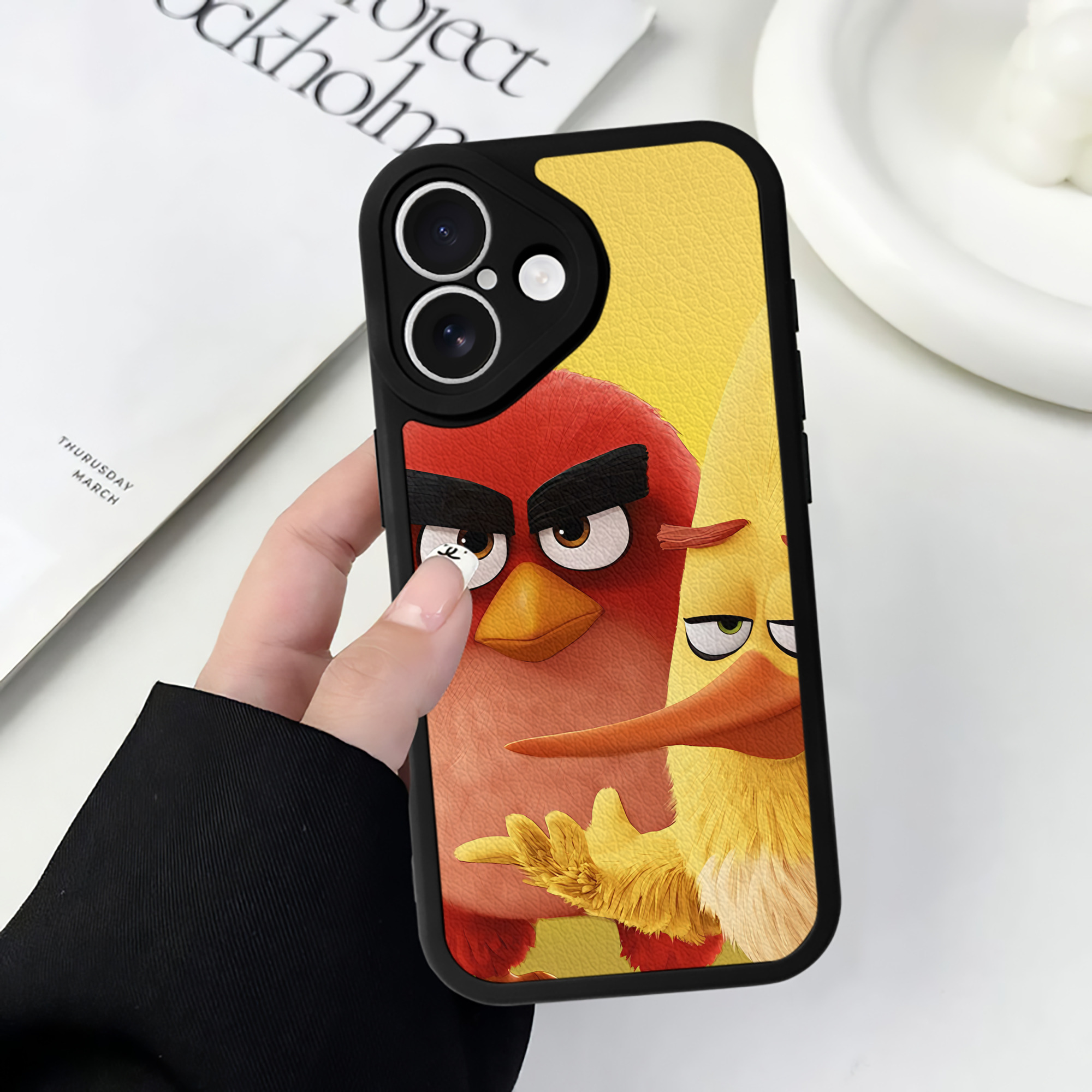 （画像用） Angry Birds アングリーバード 【iPhone 16シリーズ対応】シリコンスマホケース（レザー調） 材質：シリコン